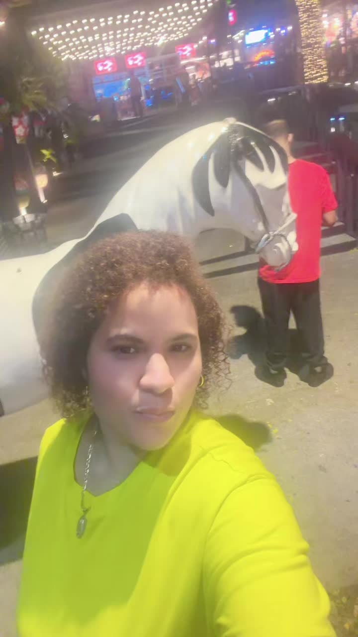 @Yaneli