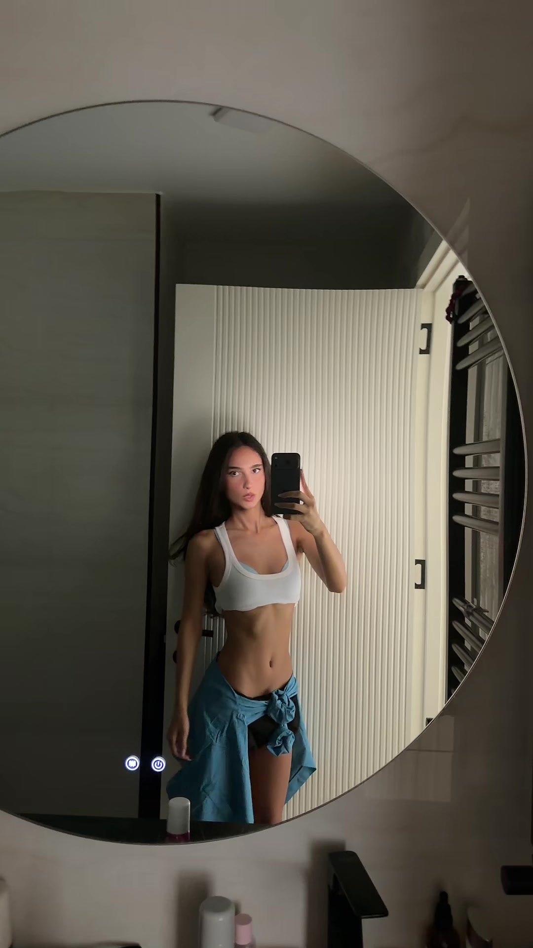 @Ano