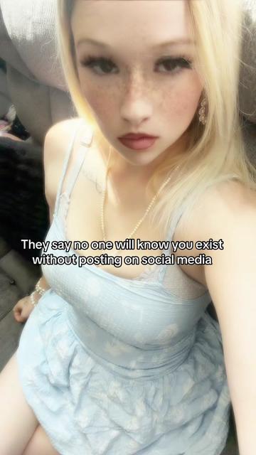 @Cynthialuvzz