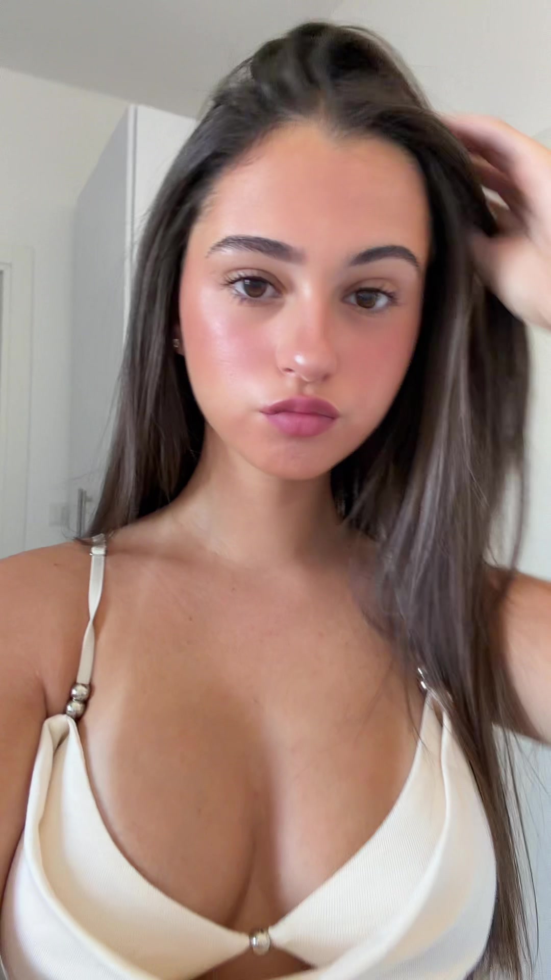 @eliya