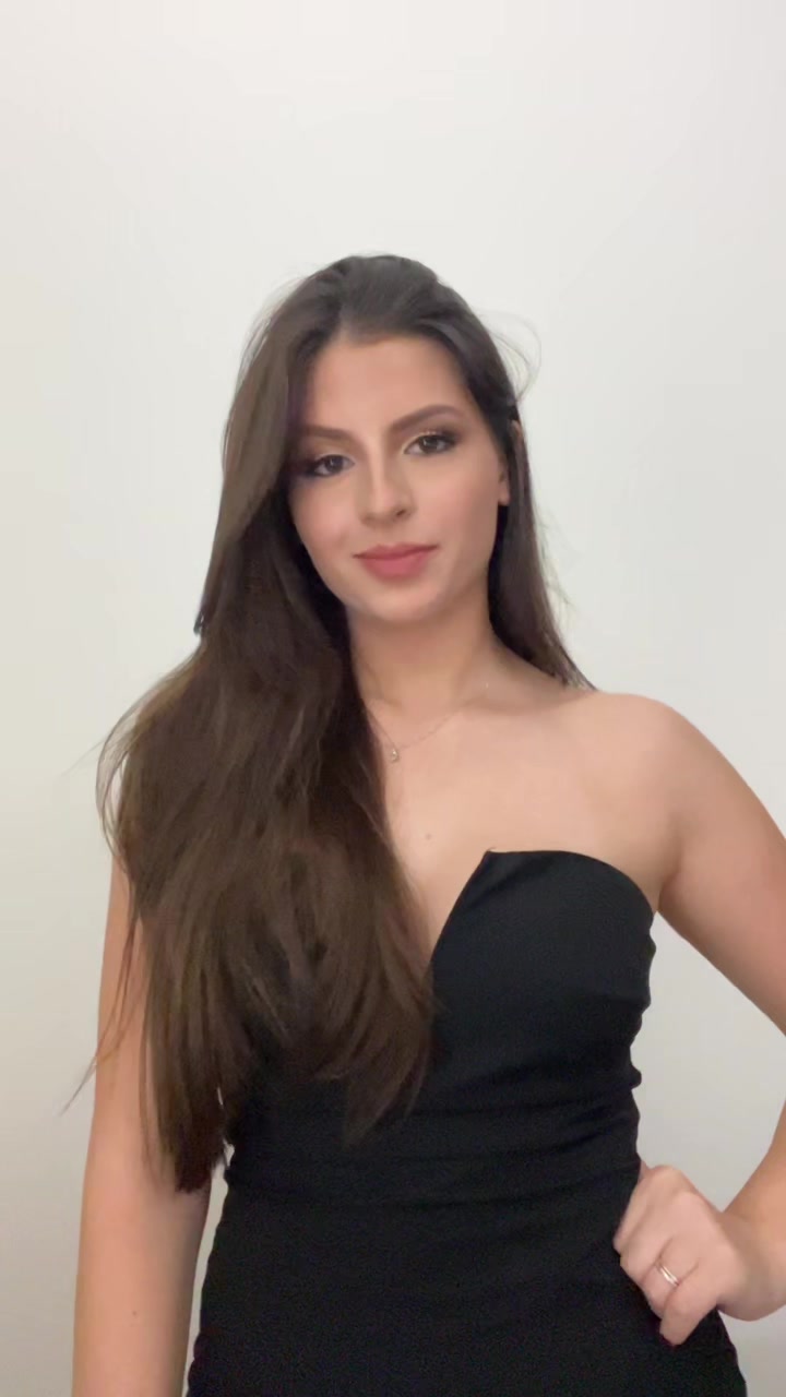 @𝘼𝙣𝙖 𝘽𝙧𝙚𝙨𝙨𝙖𝙣