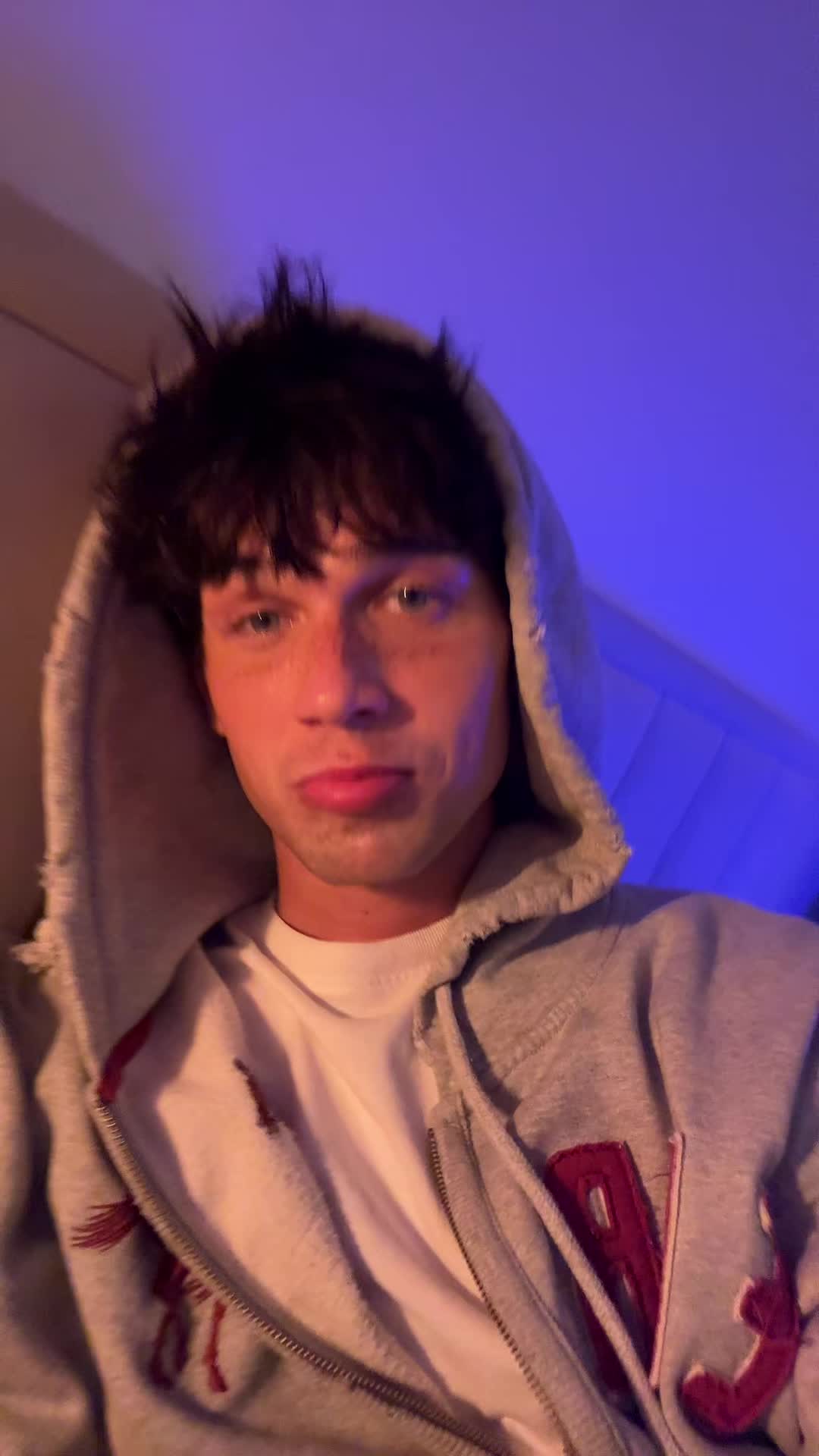 @Alan_lucasss