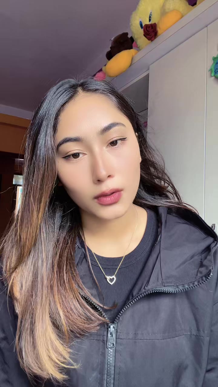 @Manisha_🦋