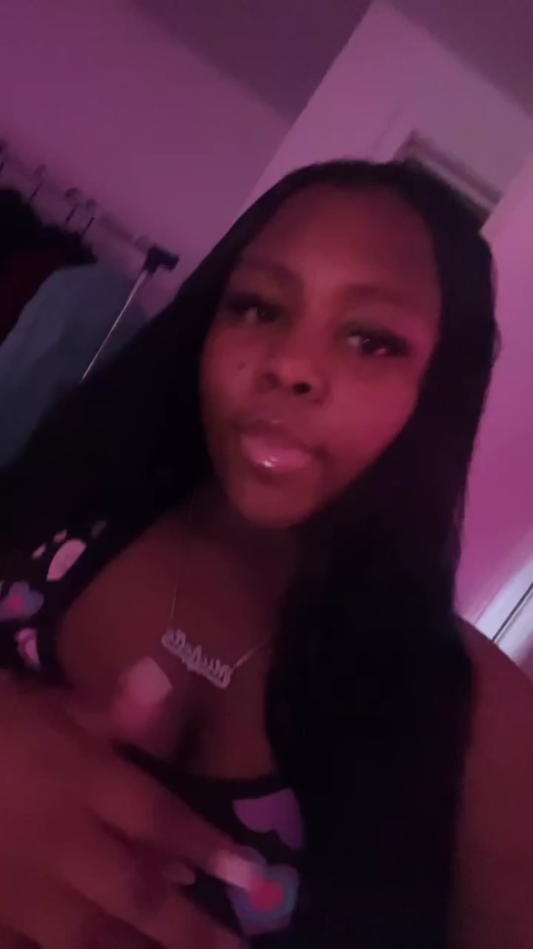 @checkonchelle