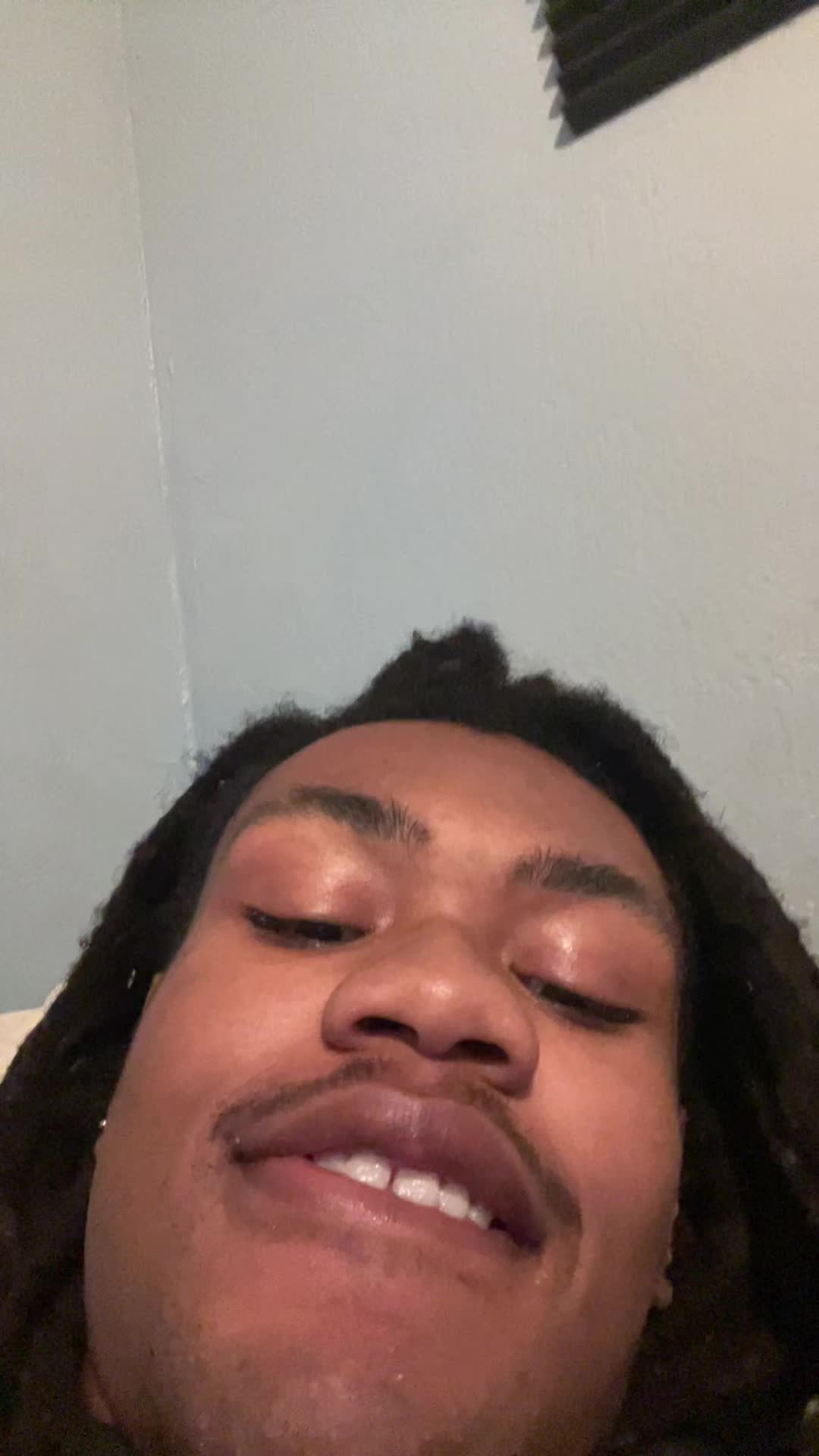 @Isick3000