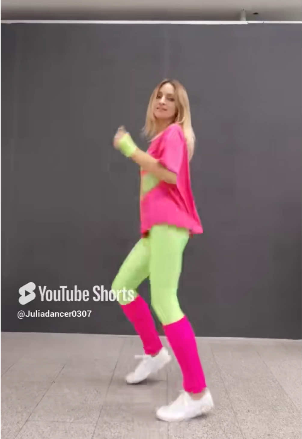 @Juliadancer