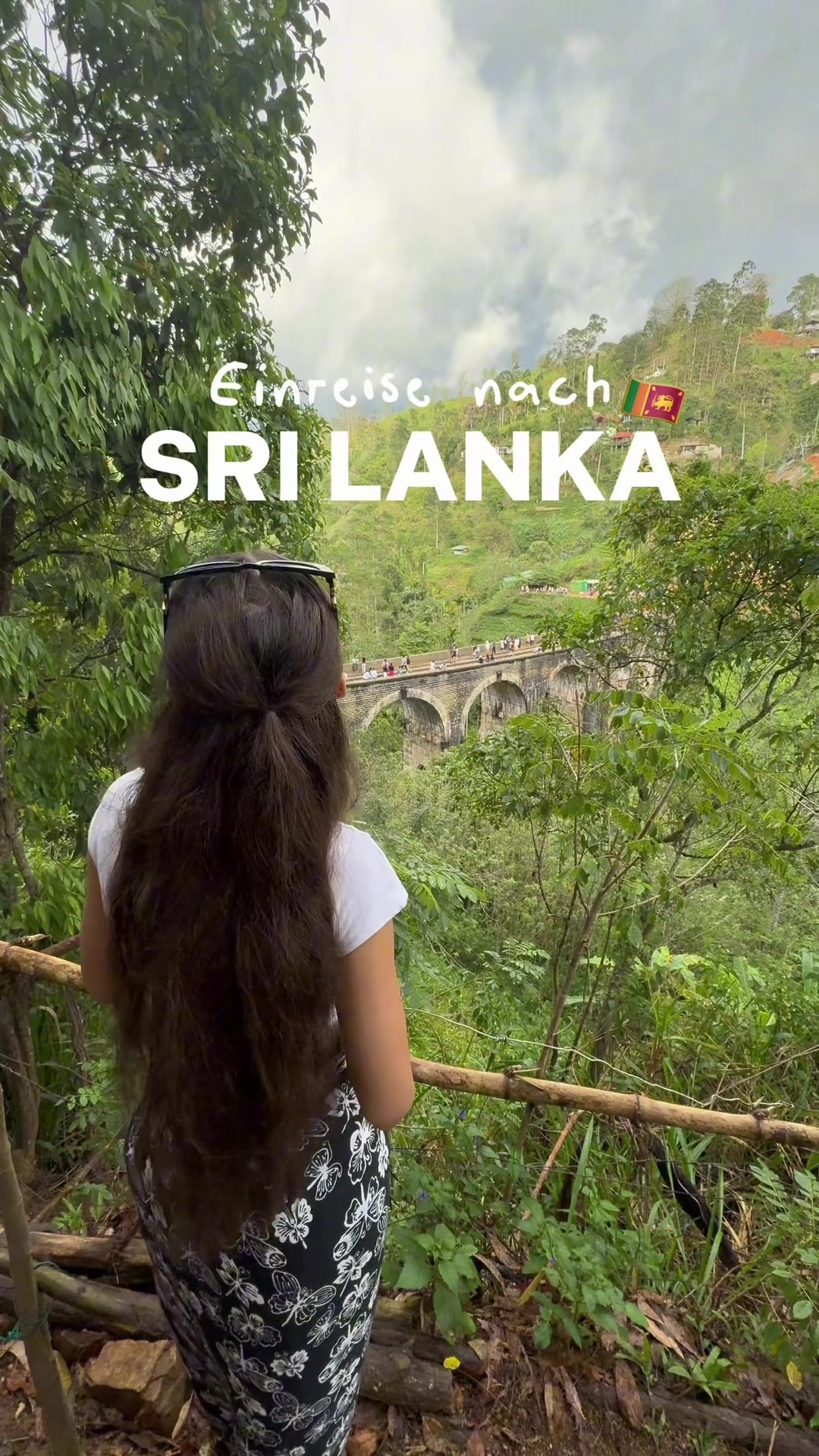 @Mineia | vegan travel