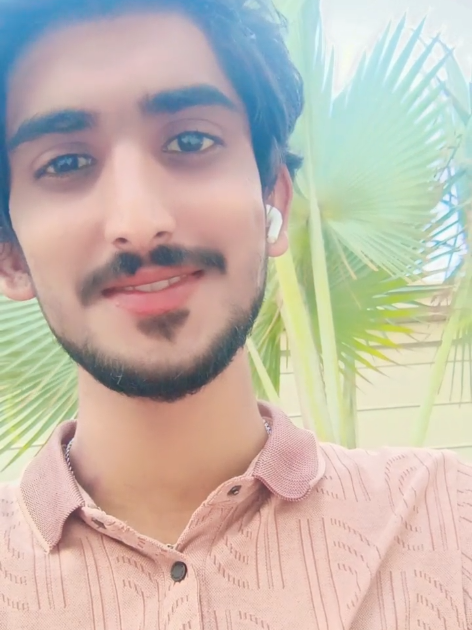 @மலையழகன் சுரா
