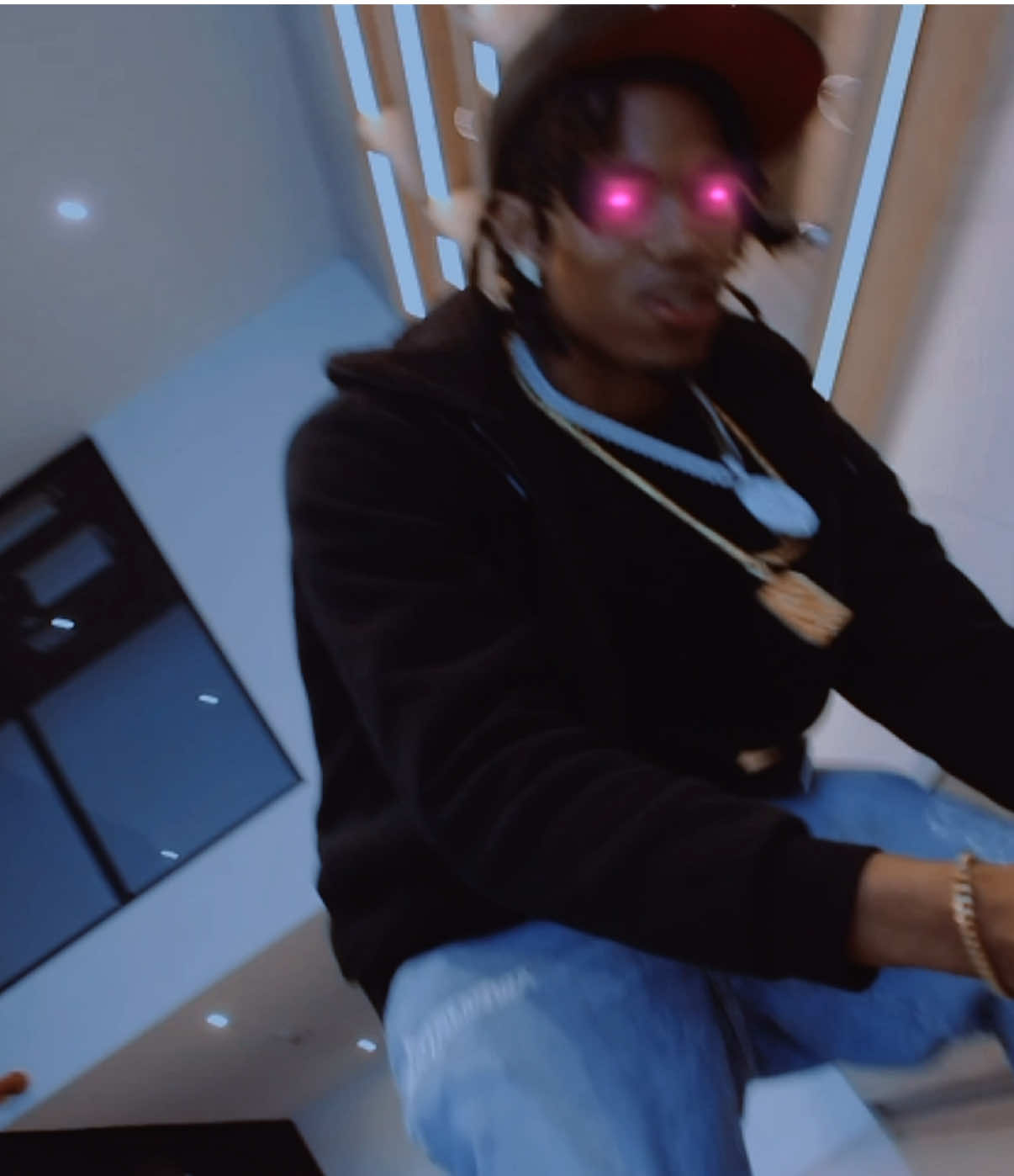 @Dev1n Bankz