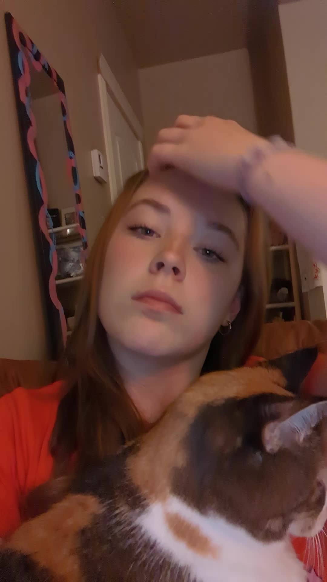 @￶