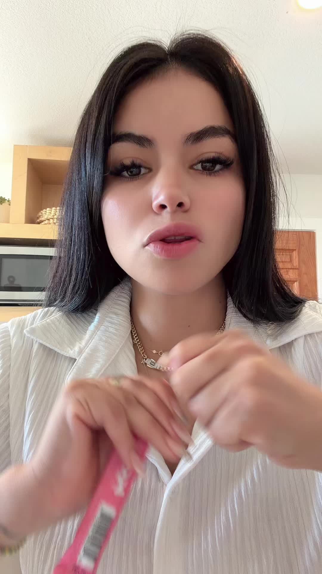 @itzelsantana11