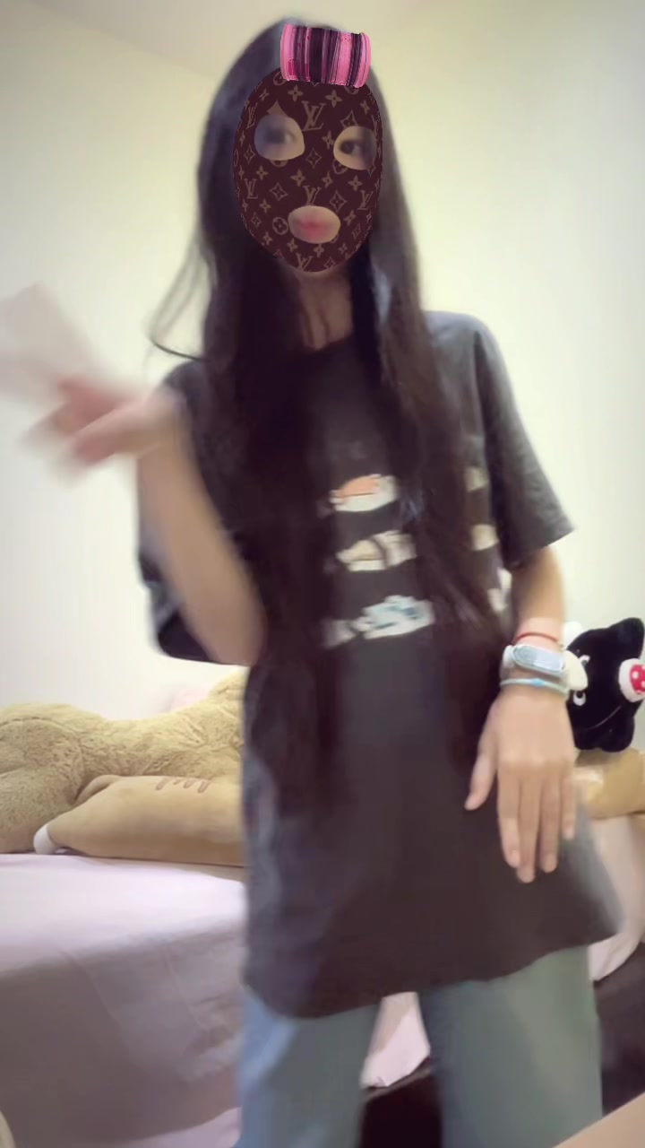 @開心果🦋