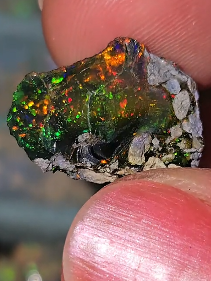 @Penelopes Crystals