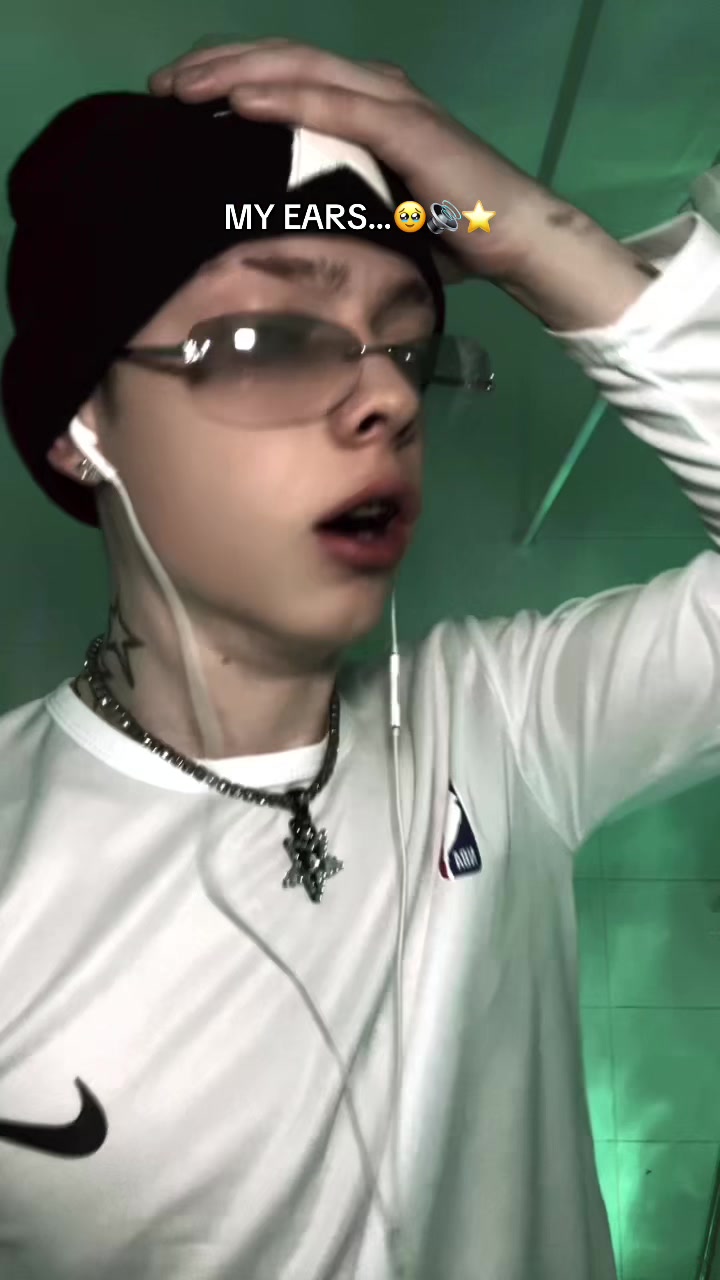 @tfourkey