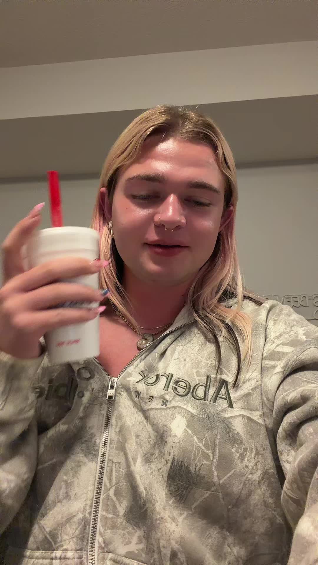 @Gigi🩷🪞🦢🏳️&zwj;⚧️