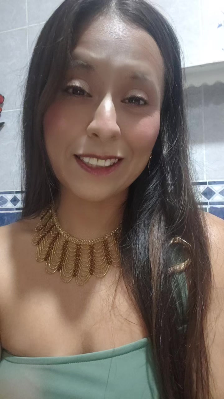 @Yessi Moon