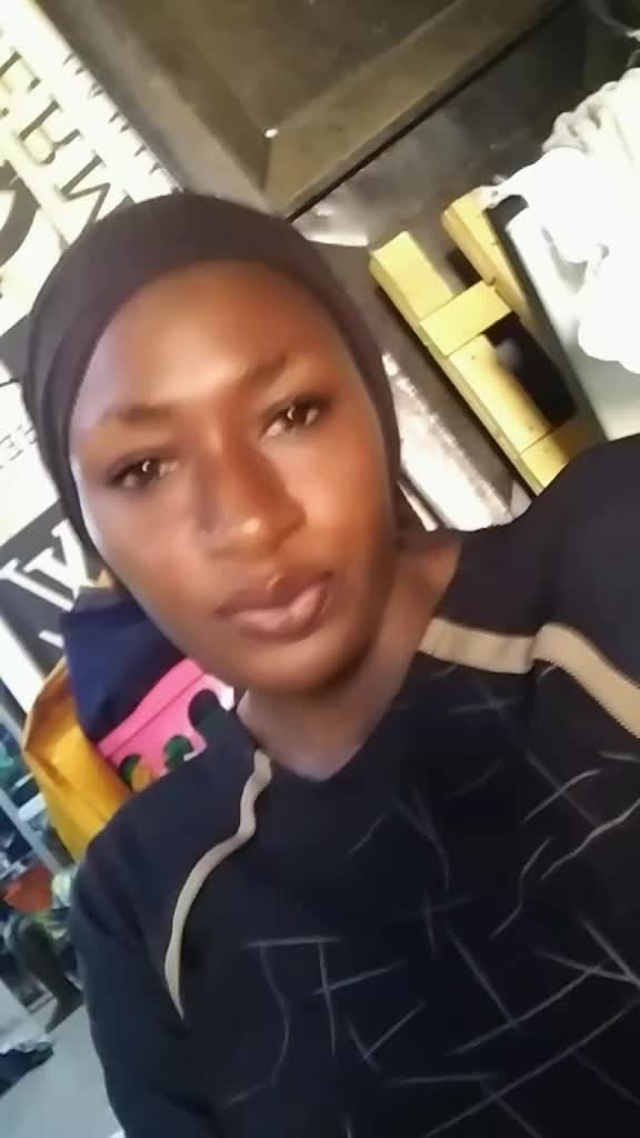 @yadanaya