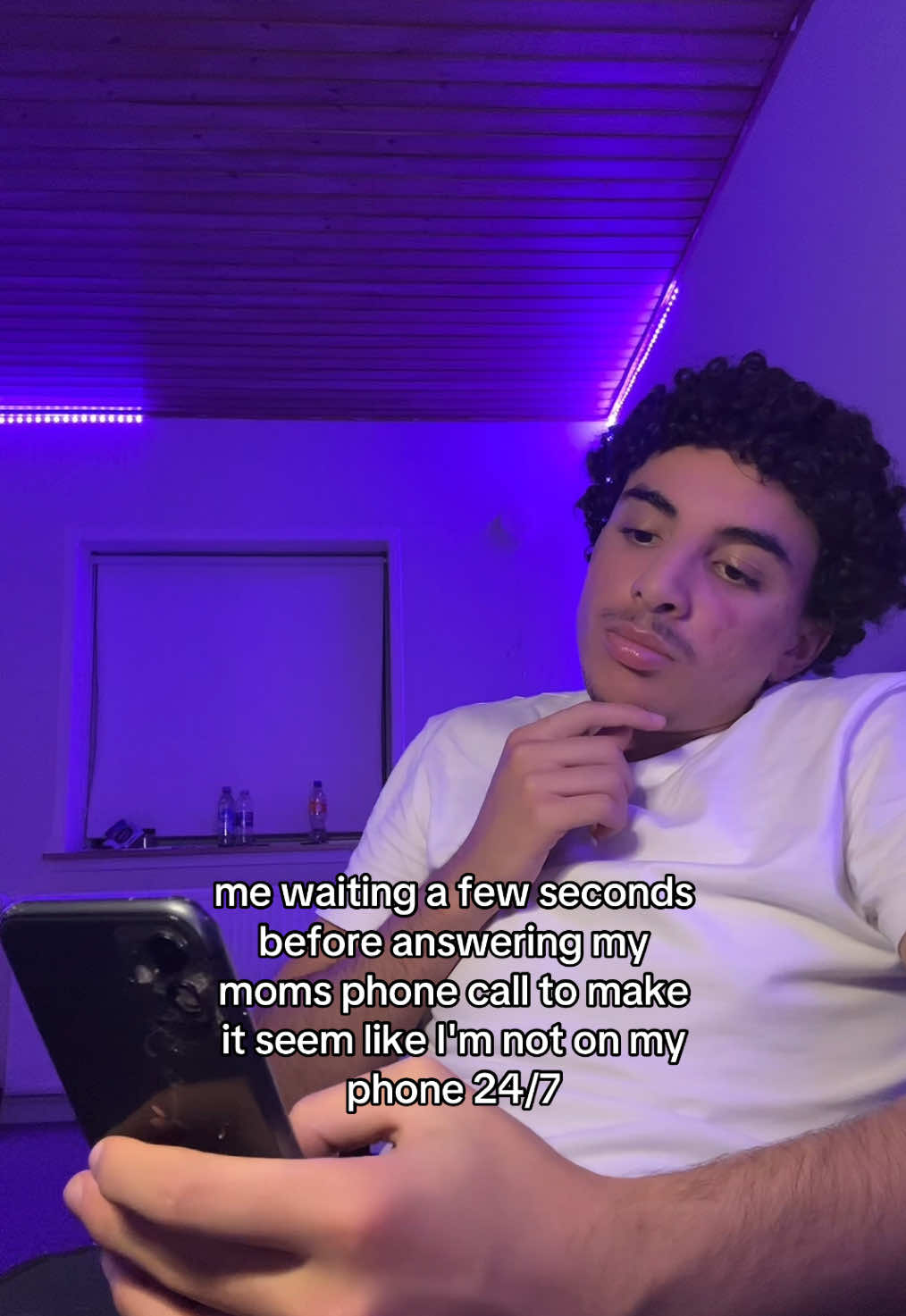 @￶