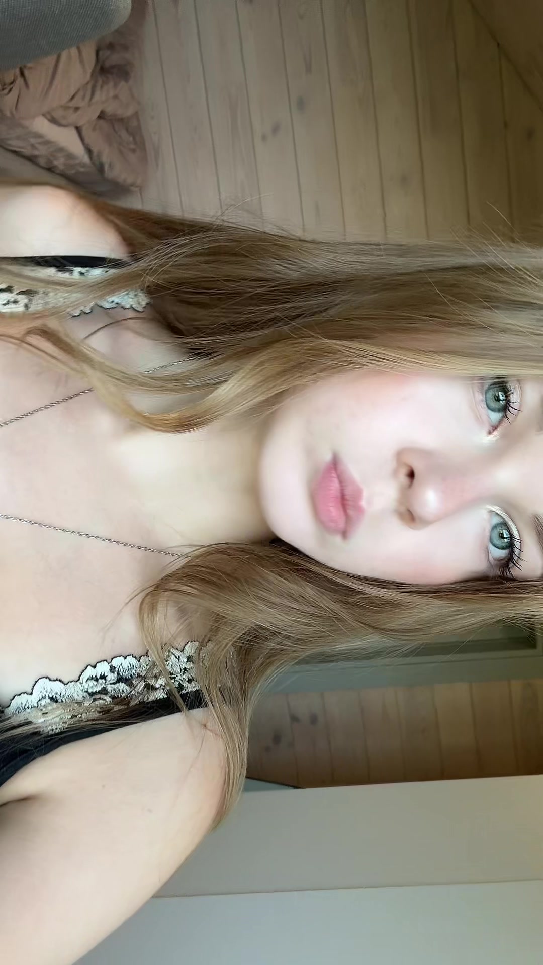 @eveleeshk