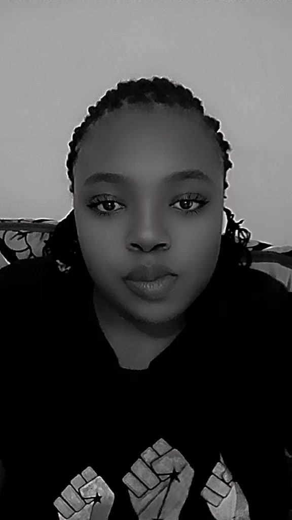 @annfrancis 🥵🥵🥵🐾🦋🇰🇪🇸🇦