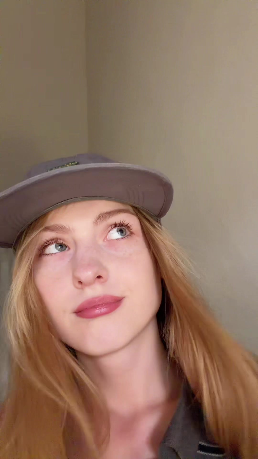 @cm