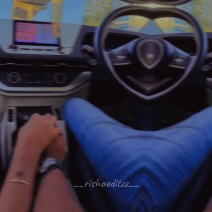 @🦋🤍_MONISHA_FAYAS_🦋🤍