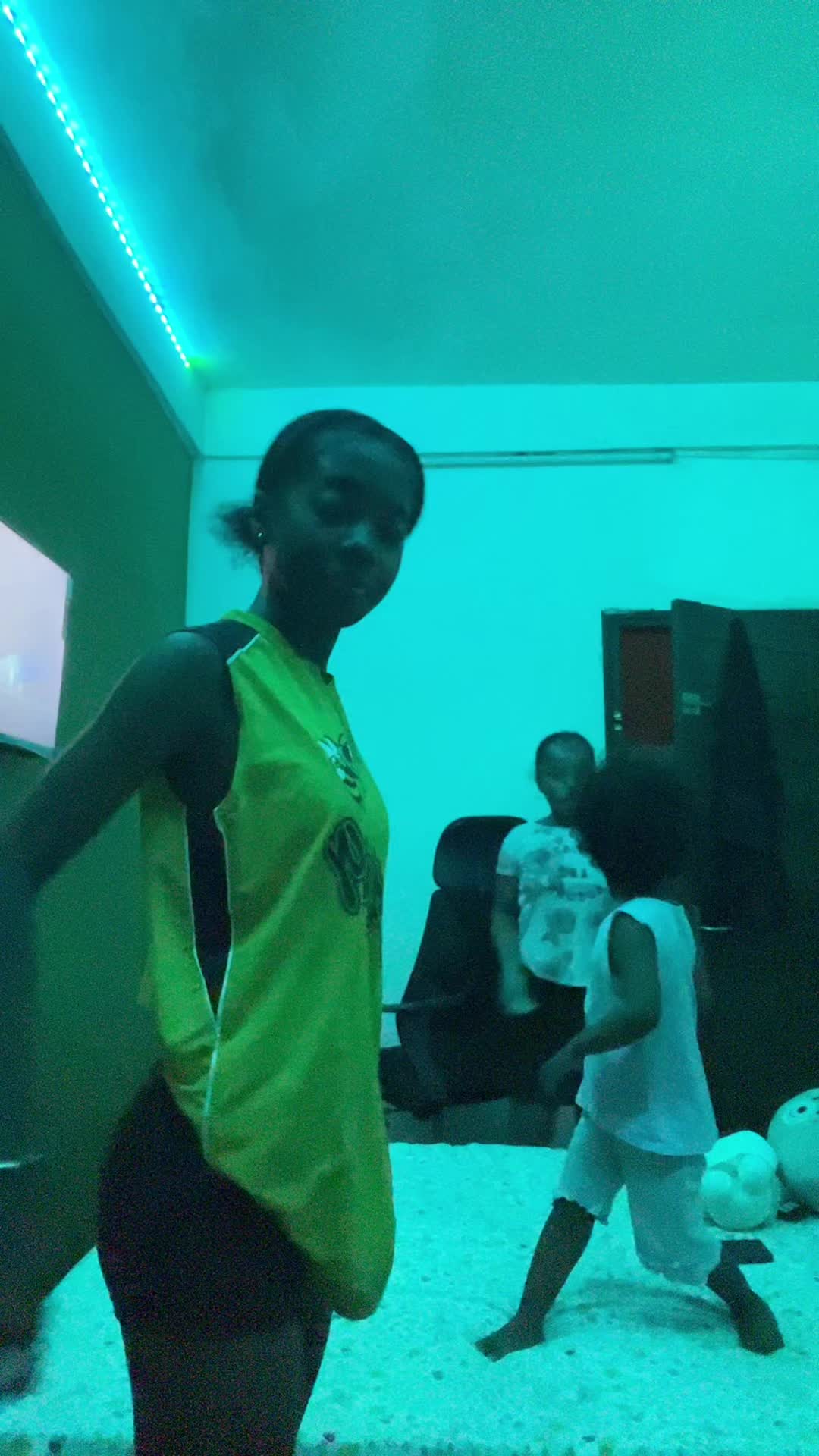 @Bravasiah💋