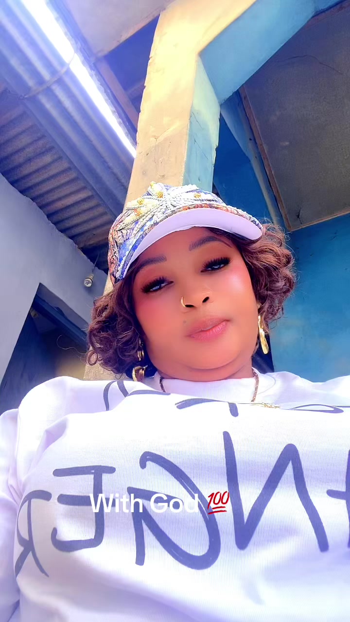 @oyindamolaakinsanya001