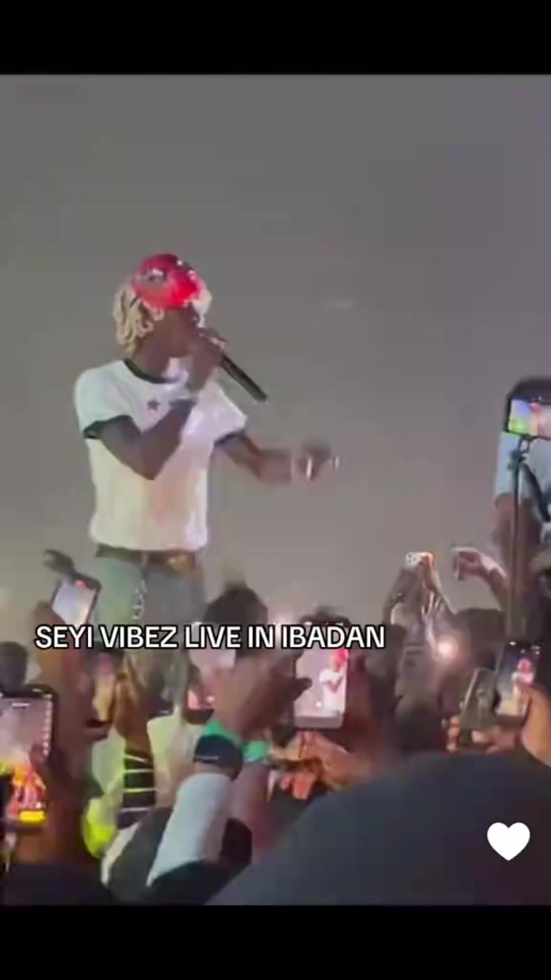 @AYOLA VIBEZ