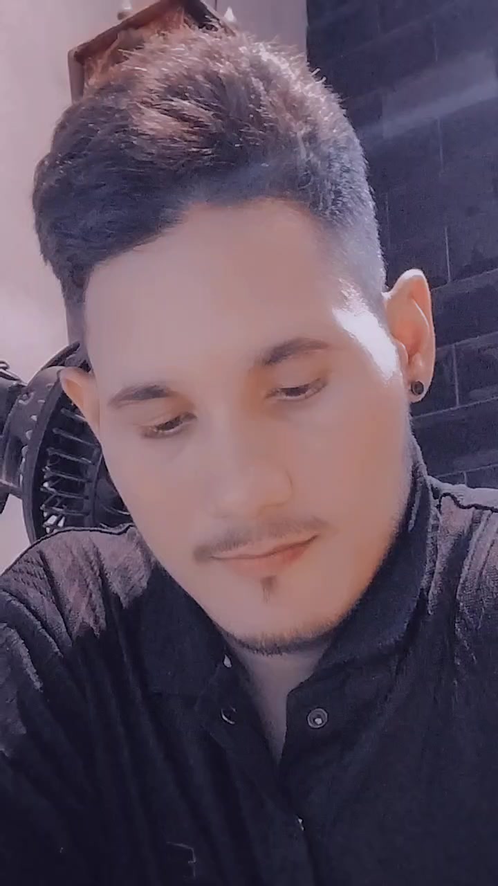 @𝘽𝙚𝙚𝙠𝘼𝙨𝙝_𝙏𝙝𝙖𝙦𝙪𝙧𝙞✅