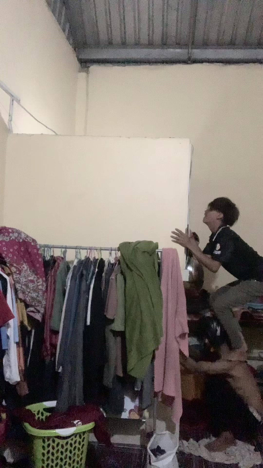 @អាណាឈ្លើយអញវ៉ៃទាំងអស់