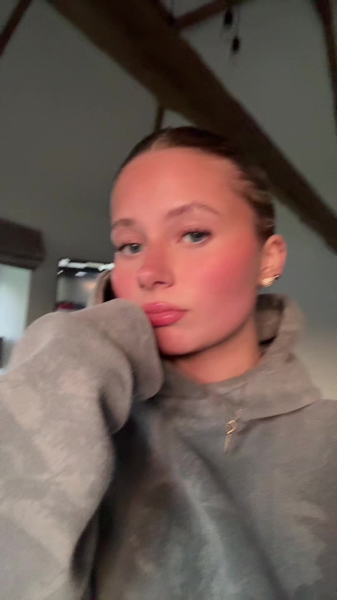@t3ganhall