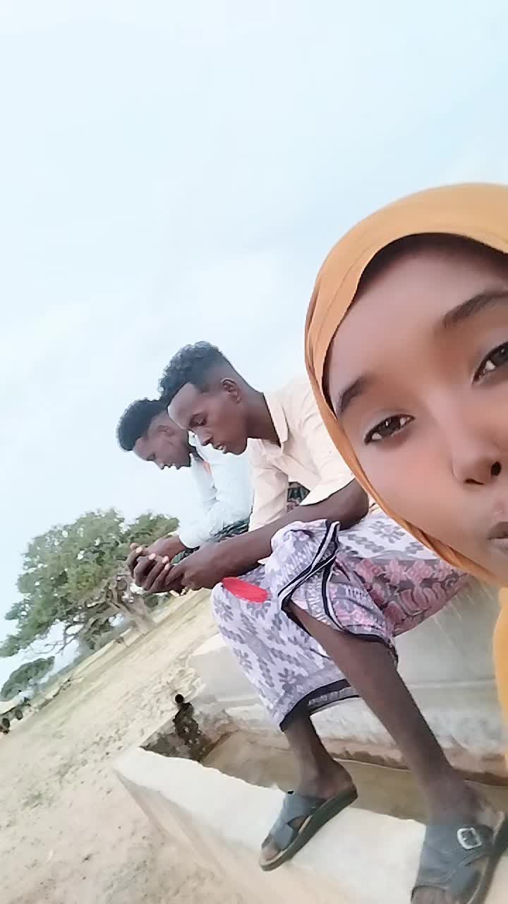 @luziina baadiyo 🫡🤫💪💪