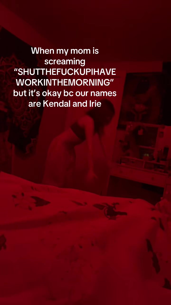 @★🧟&zwj;♂️𝓐𝓝𝓝𝓐𝓑𝓔𝓛𝓛𝓐🧟&zwj;♂️★