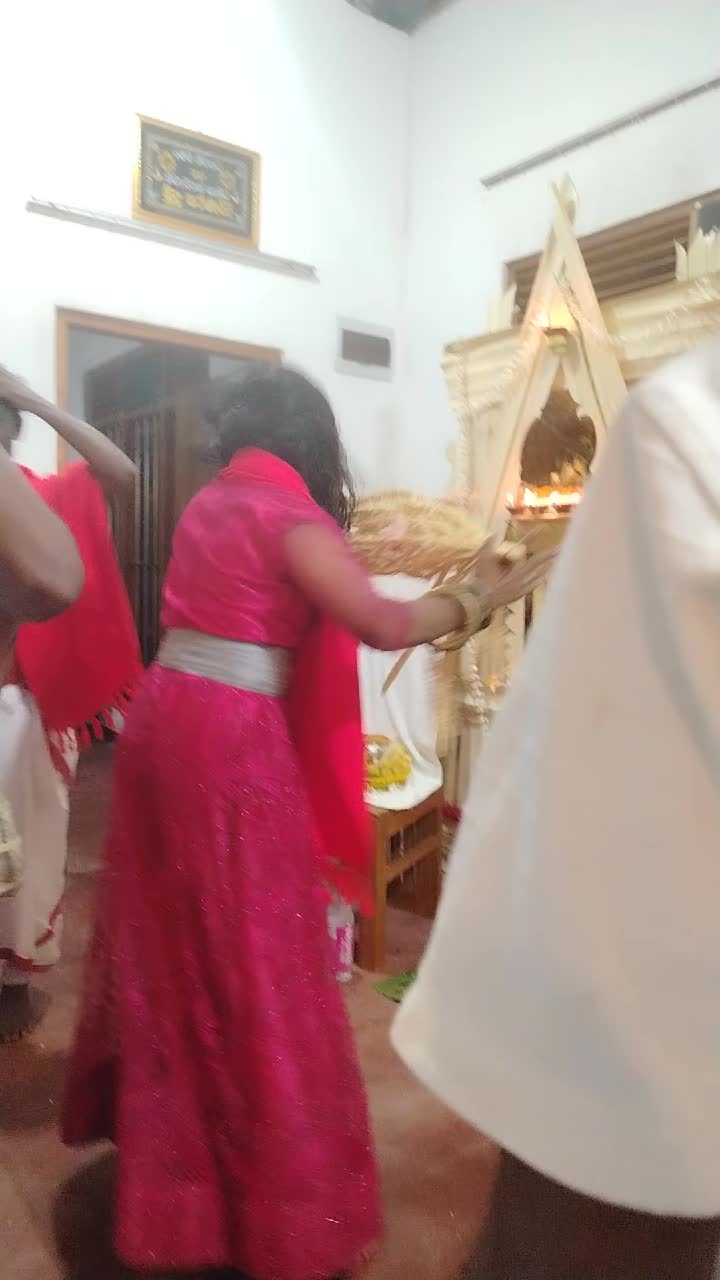 @නිලුකා ගුරු මෑණියෝ 🙏🙏🙏🙏