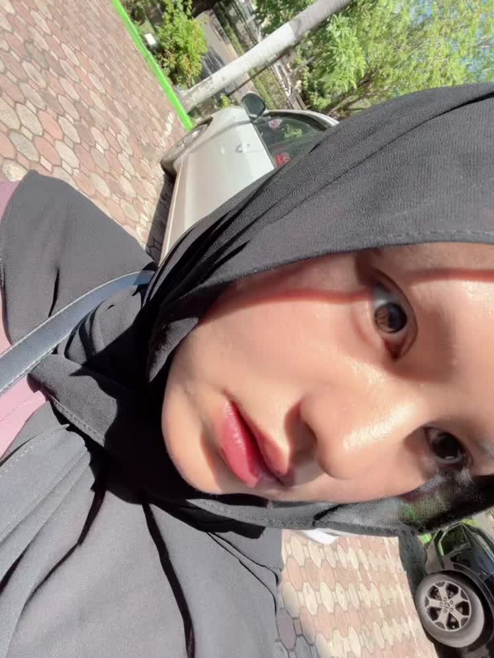 @zahrhzzati