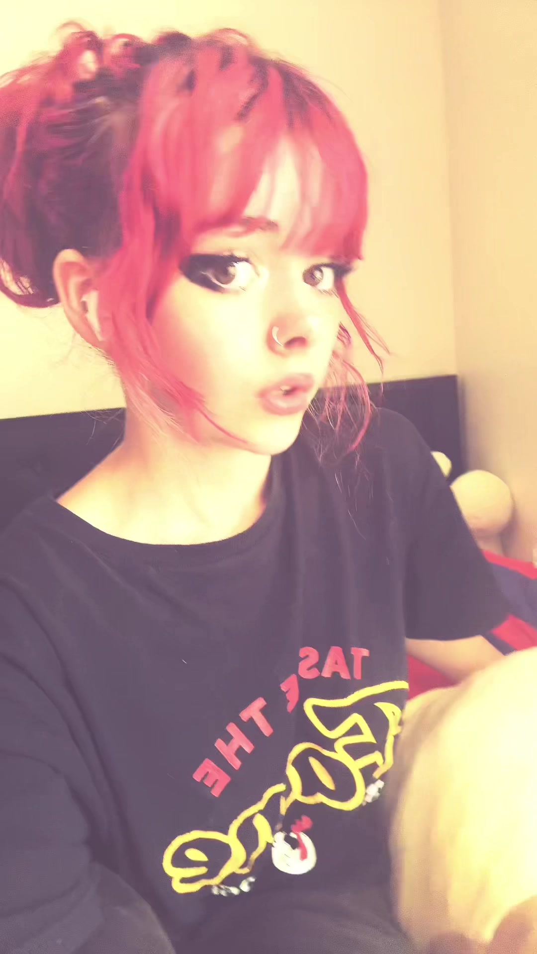 @🖤