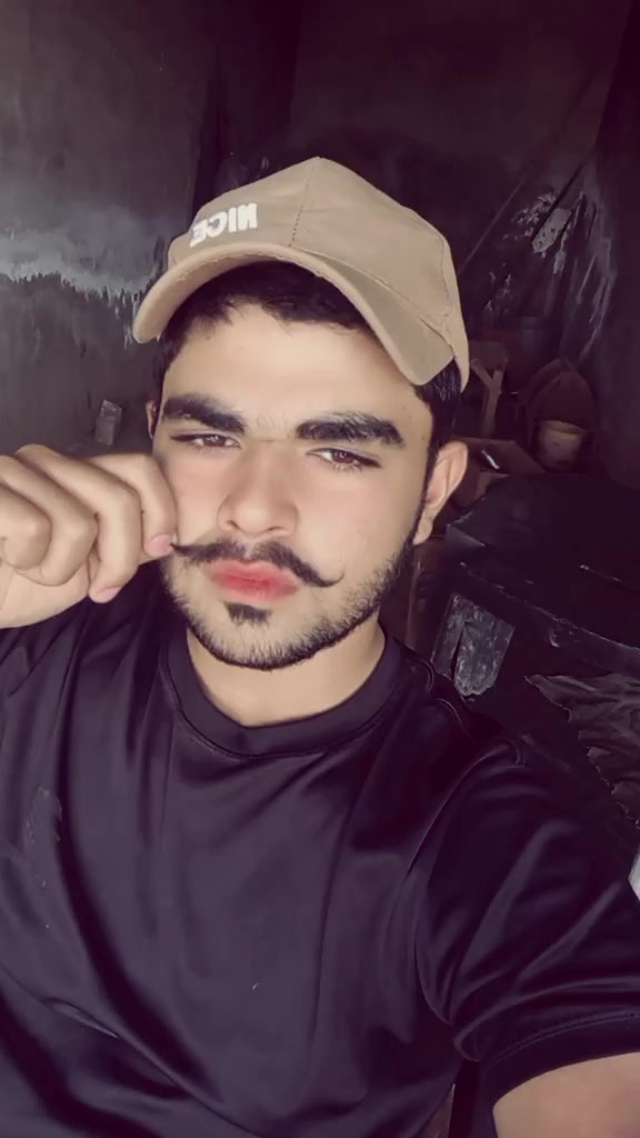@SADA bahar 🖤❤️😊