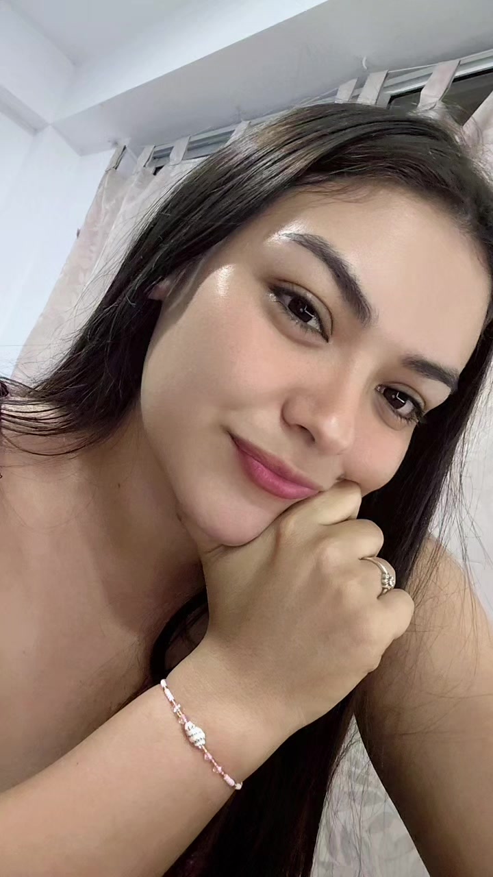 @Angie Bravo