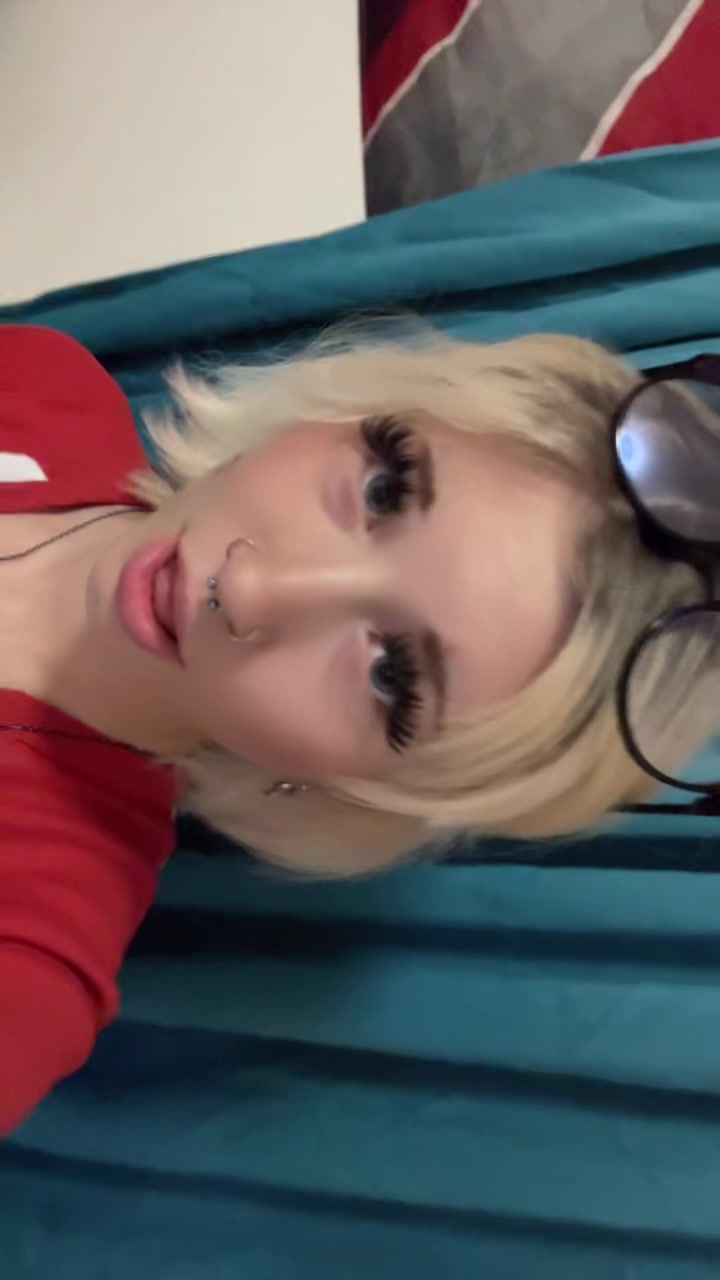 @Mikaelynn