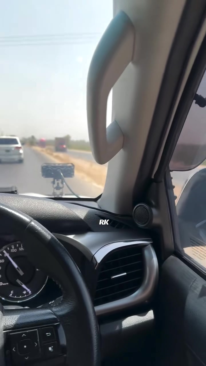 @KHAN......😎🔥