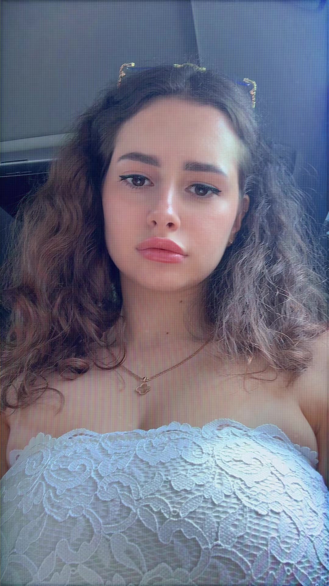@Кучерява&ensp;👩🏽&zwj;🦱