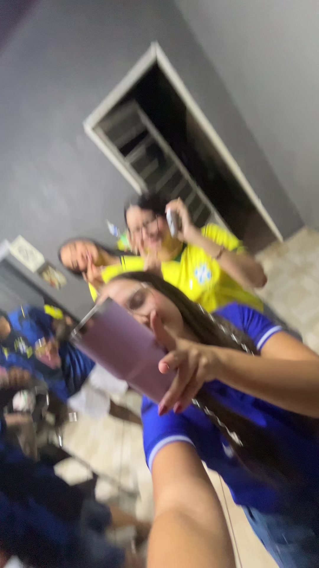 @Lara_bastoss