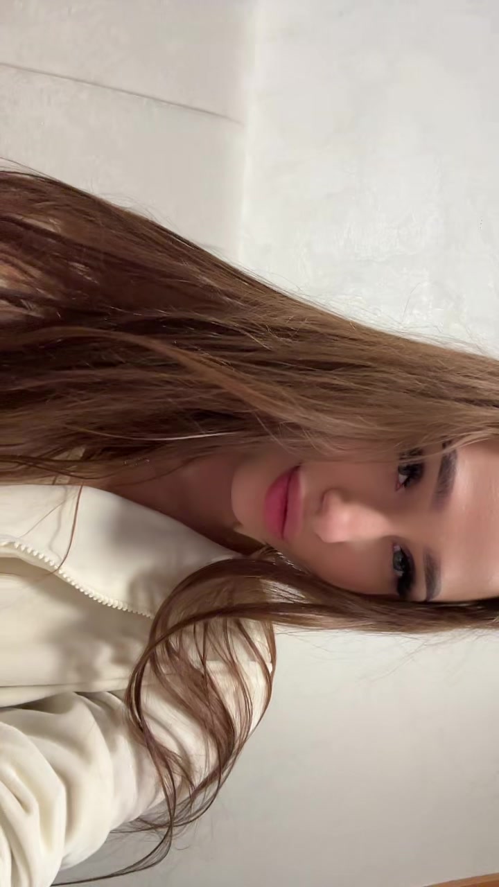 @Lena_lis