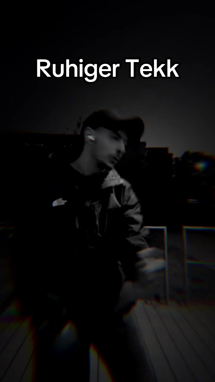 @Tekk030