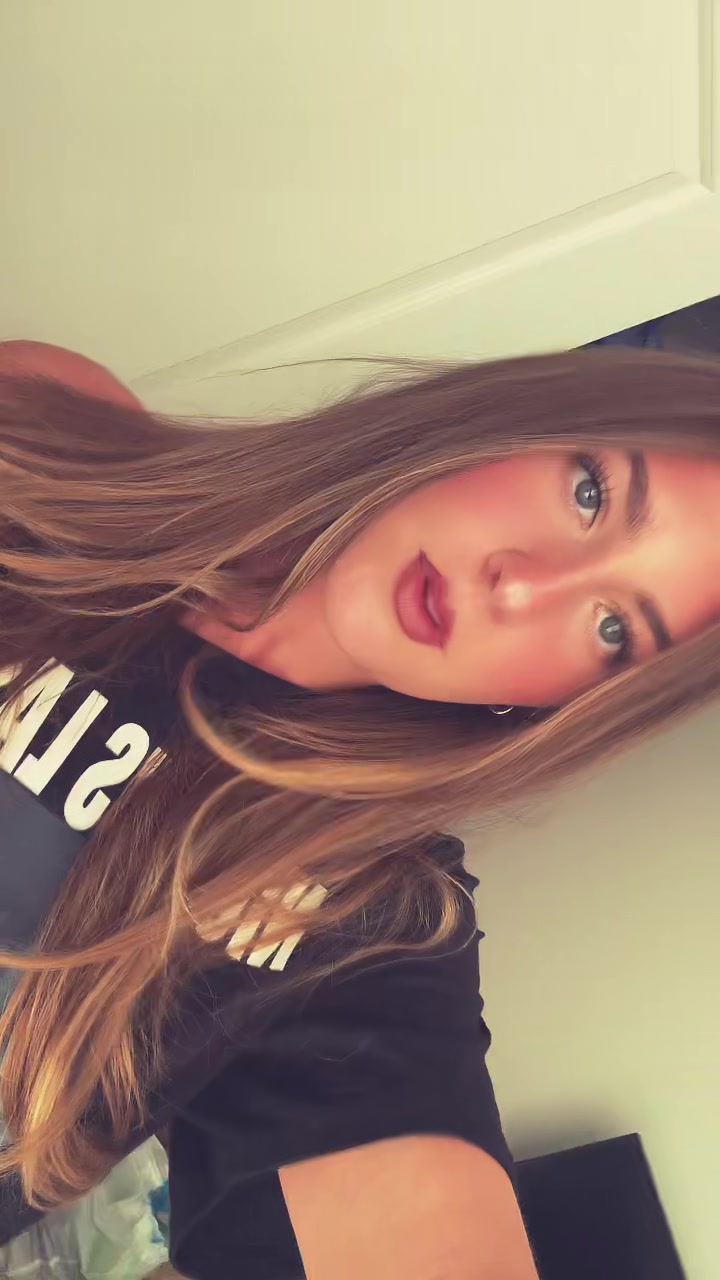 @caroline_fish