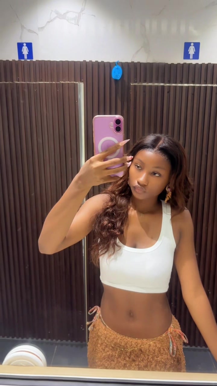 @Badgyal_Riri🌸🦋