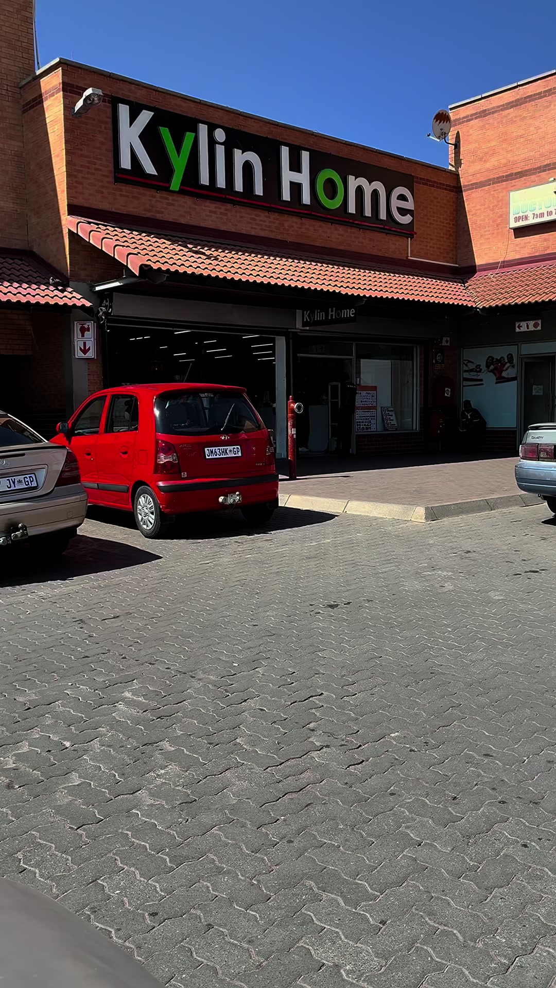 @Mondli Skosana