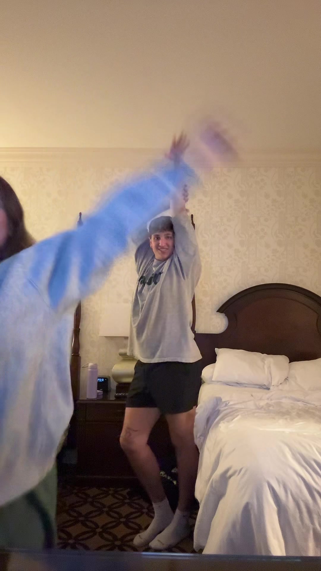 @leesmitth