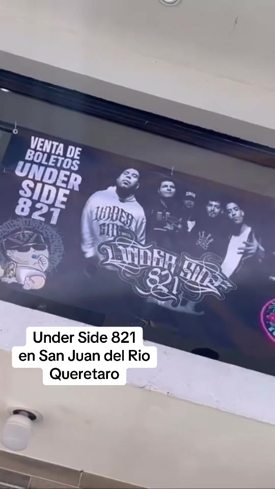 @Under Side 821